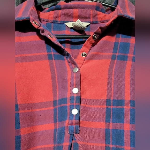 Women's Duluth Trading Co flannel XL - Picture 2 of 5